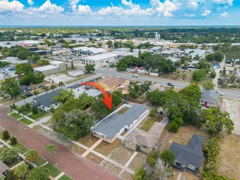 2528 4th Avenue S St Petersburg FL 33712