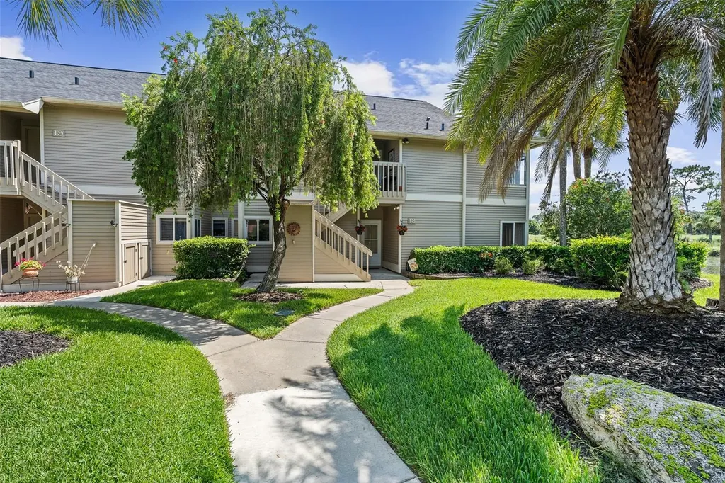 18 Magnolia Drive S Ormond Beach FL 32174