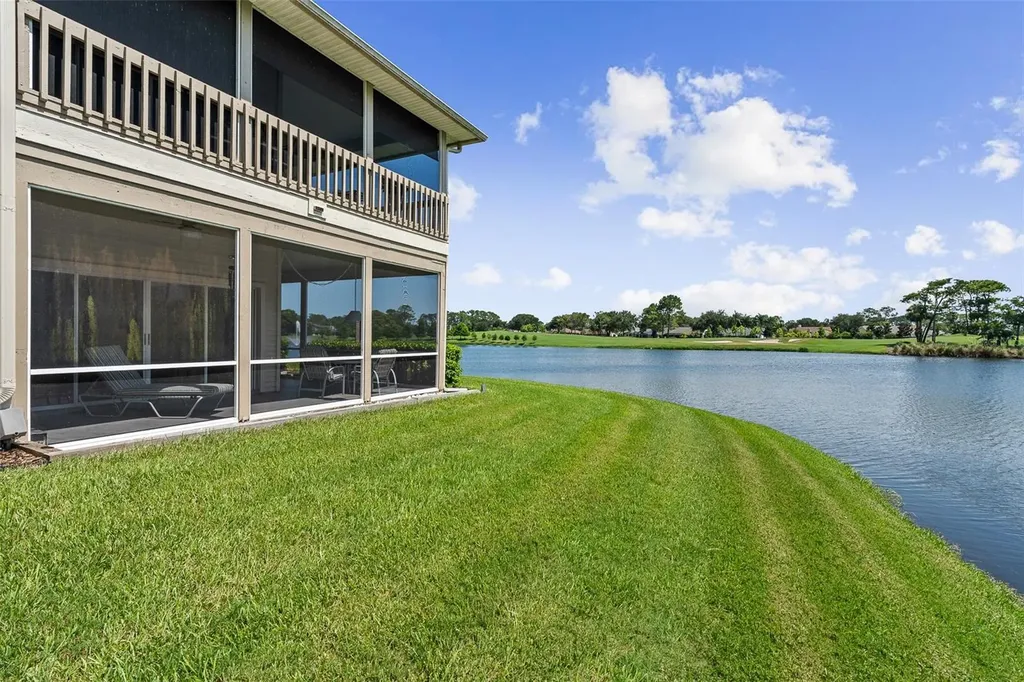 18 Magnolia Drive S Ormond Beach FL 32174