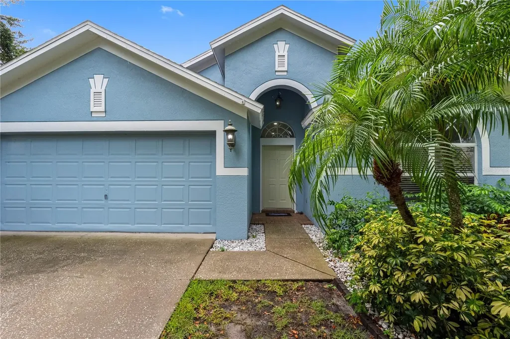 3306 Pin Oak Lane Tampa FL 33618