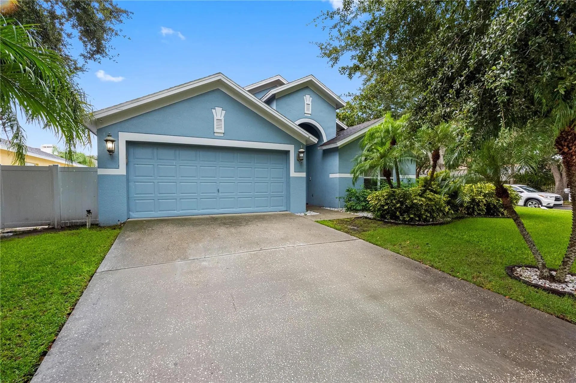 3306 Pin Oak Lane Tampa FL 33618