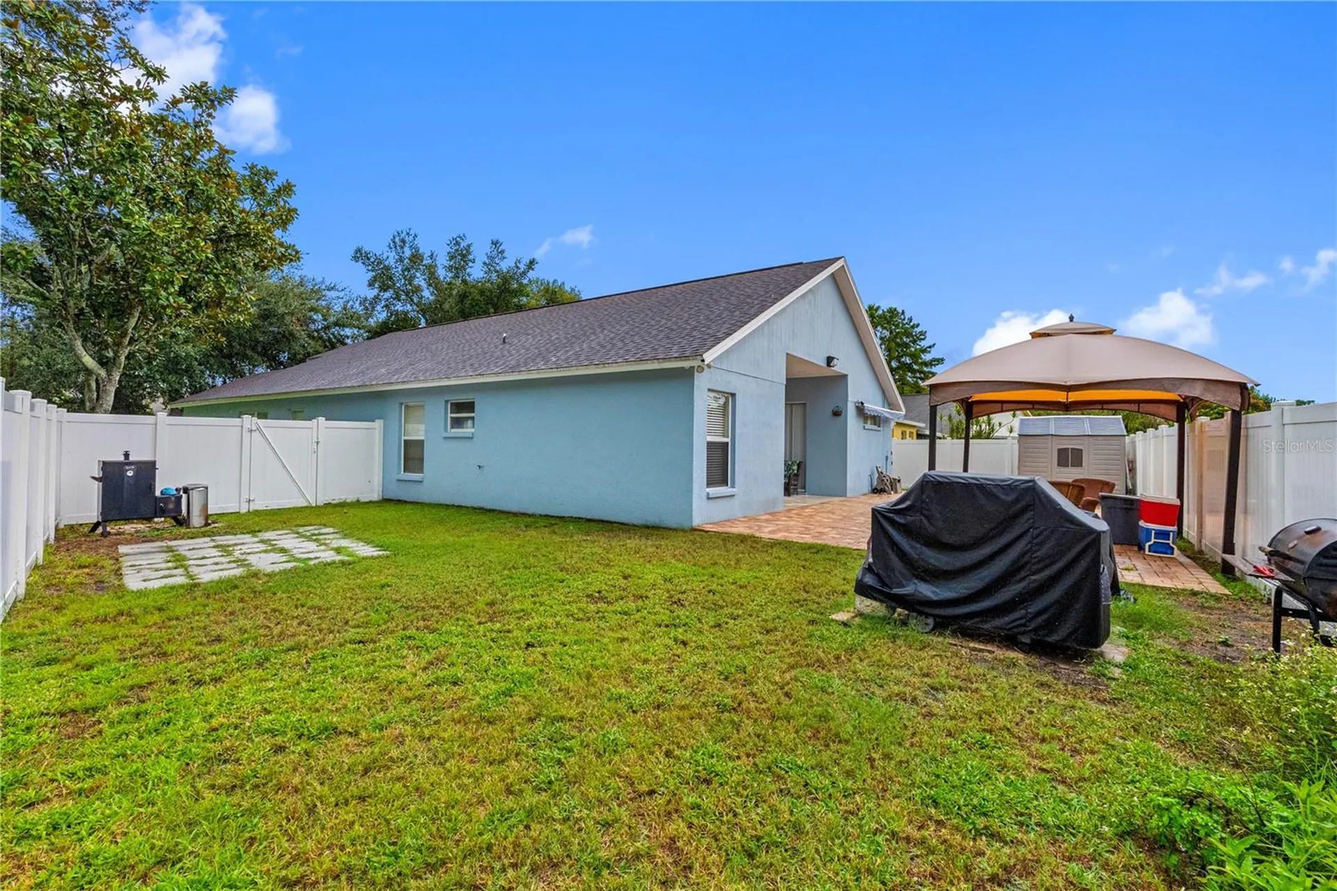 3306 Pin Oak Lane Tampa FL 33618