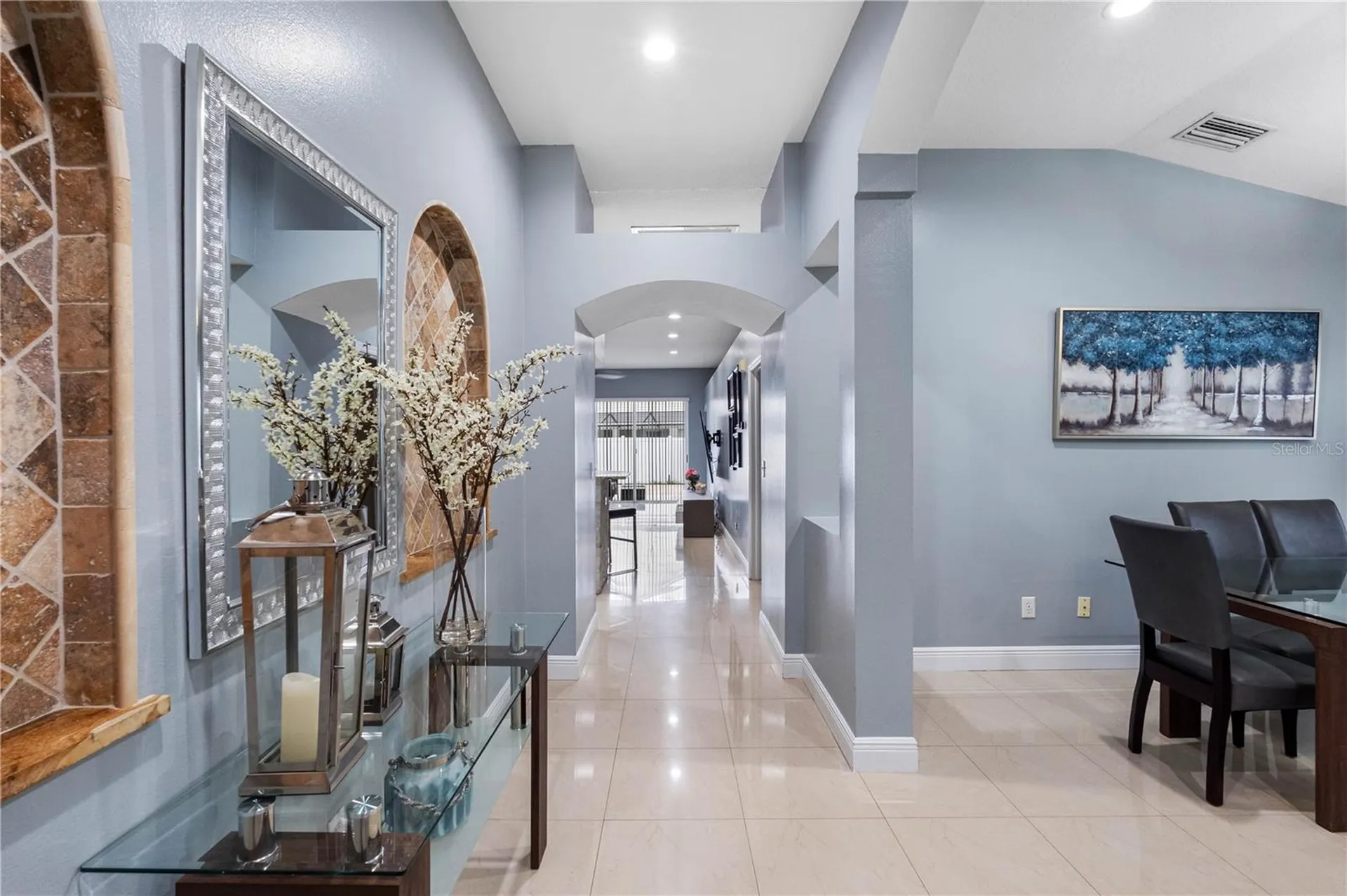 3306 Pin Oak Lane Tampa FL 33618