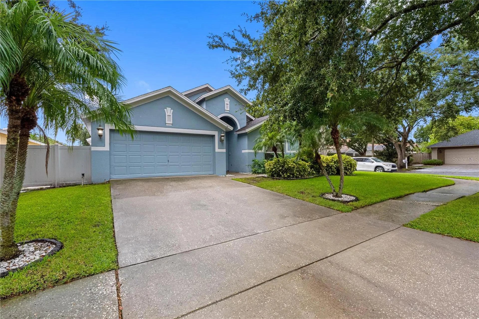 3306 Pin Oak Lane Tampa FL 33618