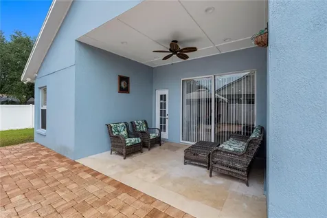 3306 Pin Oak Lane Tampa FL 33618
