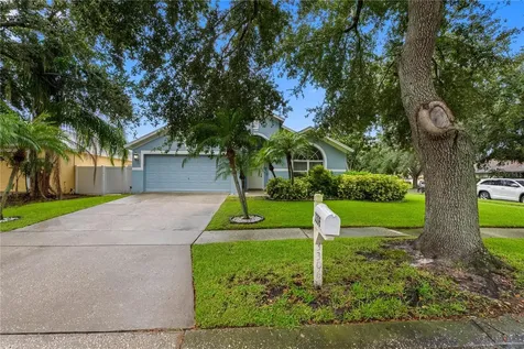 3306 Pin Oak Lane Tampa FL 33618