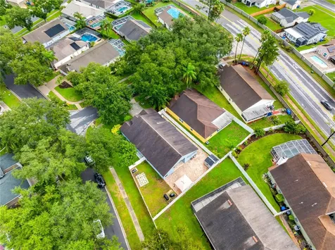 3306 Pin Oak Lane Tampa FL 33618