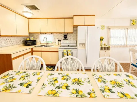 1912 Iowa Avenue Bradenton FL 34207