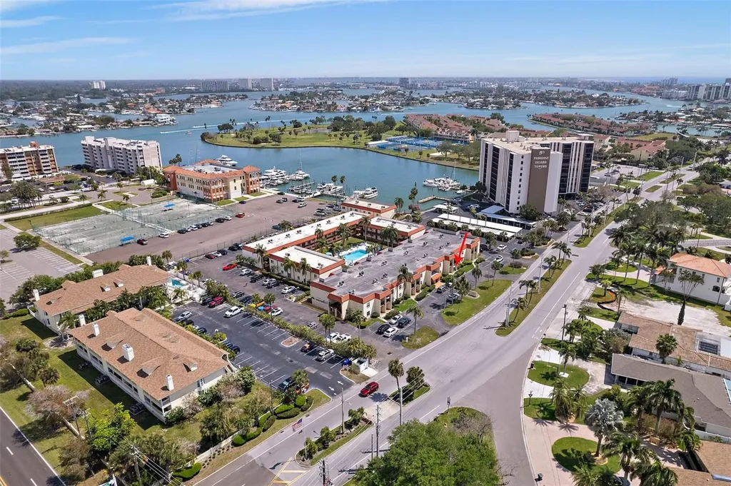 10365 Paradise Boulevard Treasure Island FL 33706