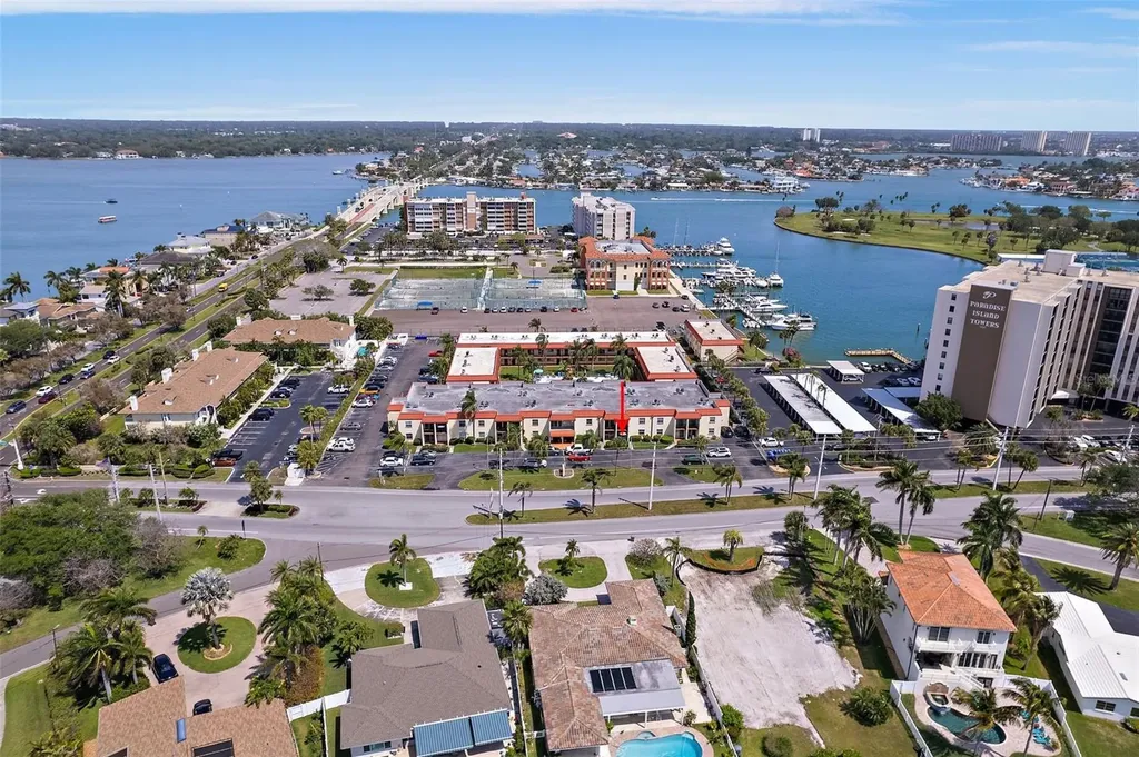 10365 Paradise Boulevard Treasure Island FL 33706