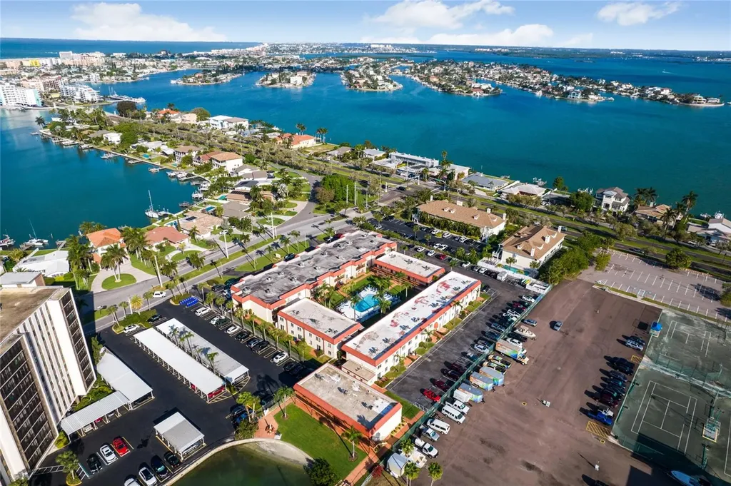 10365 Paradise Boulevard Treasure Island FL 33706