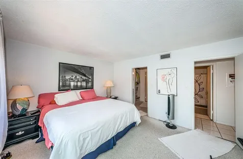 10365 Paradise Boulevard Treasure Island FL 33706