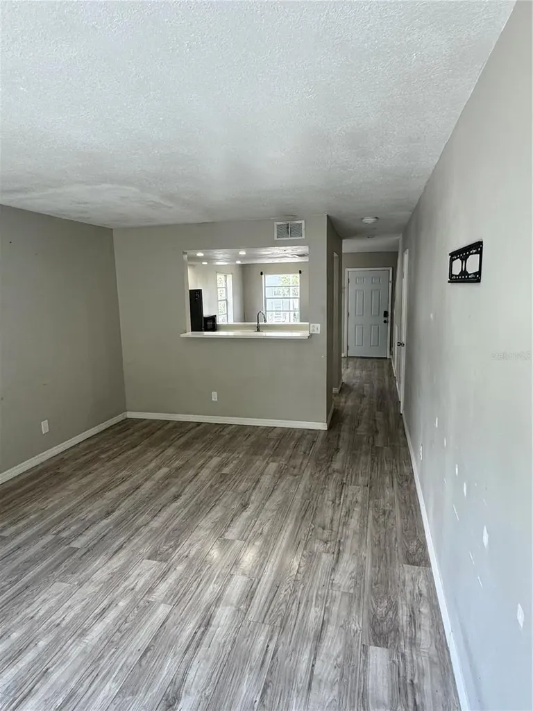 7195 E Bank Drive Tampa FL 33617