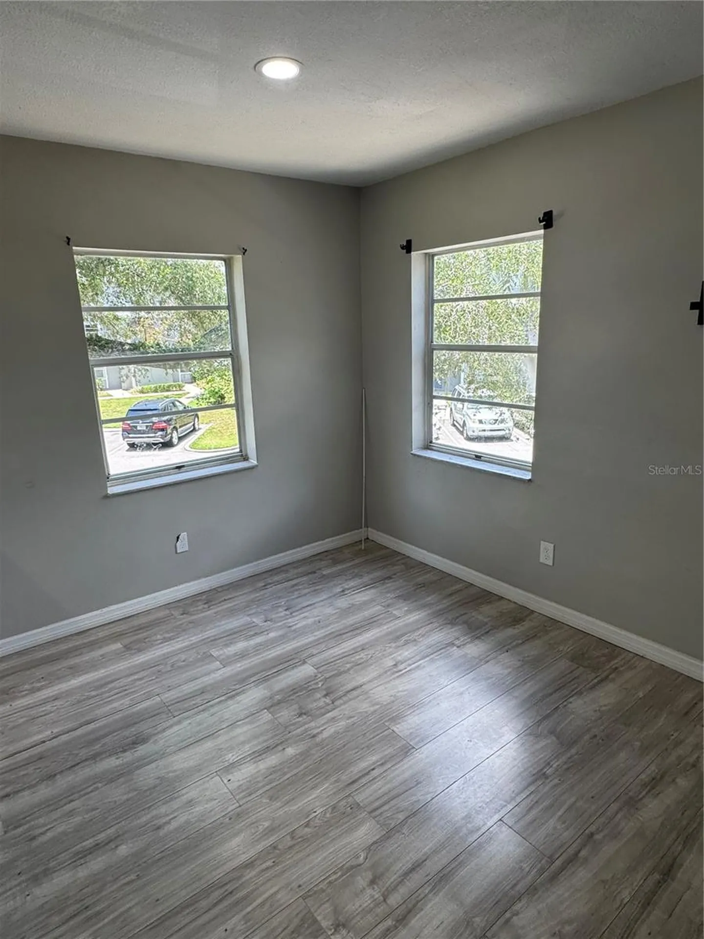 7195 E Bank Drive Tampa FL 33617