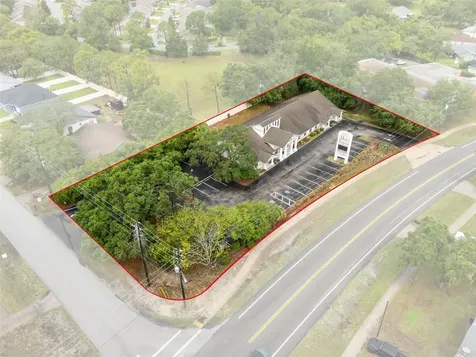1377 Deltona Boulevard Spring Hill FL 34606
