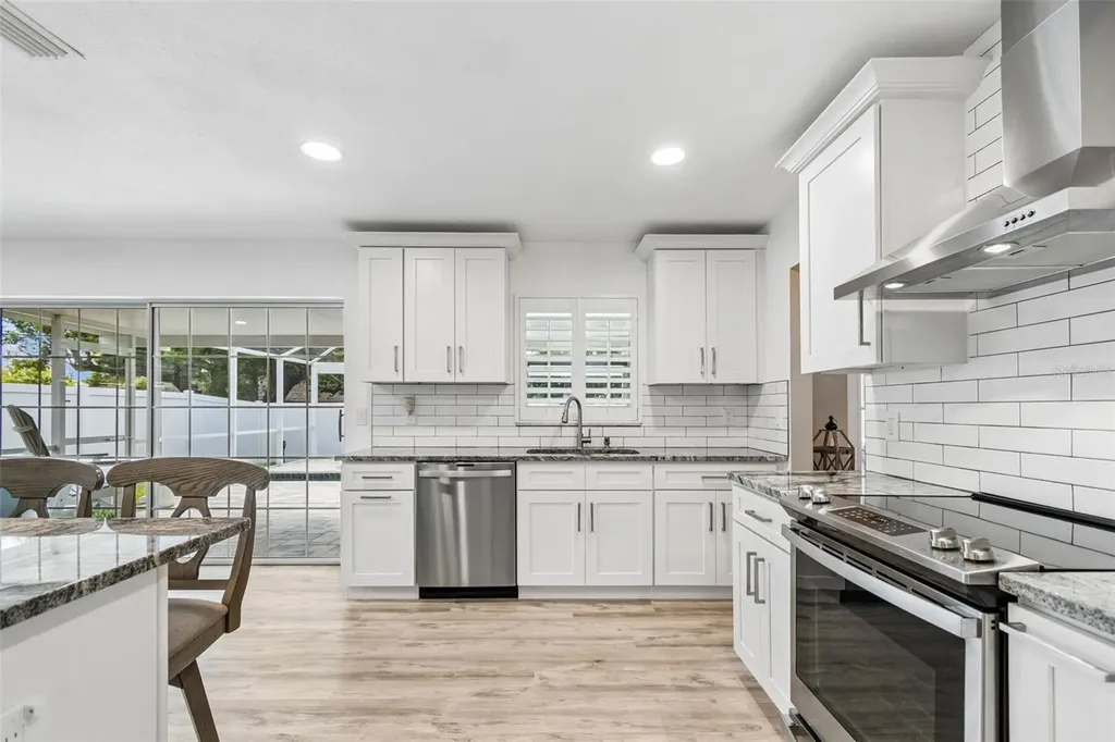 9045 Ridge Road Seminole FL 33772