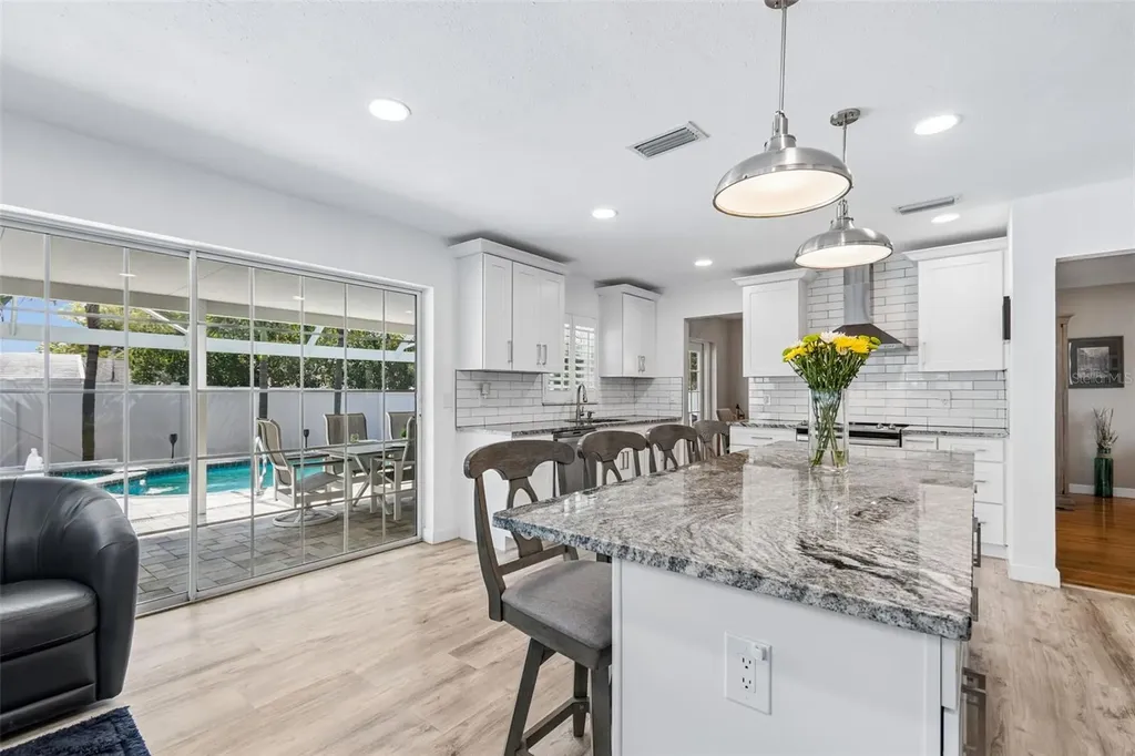 9045 Ridge Road Seminole FL 33772