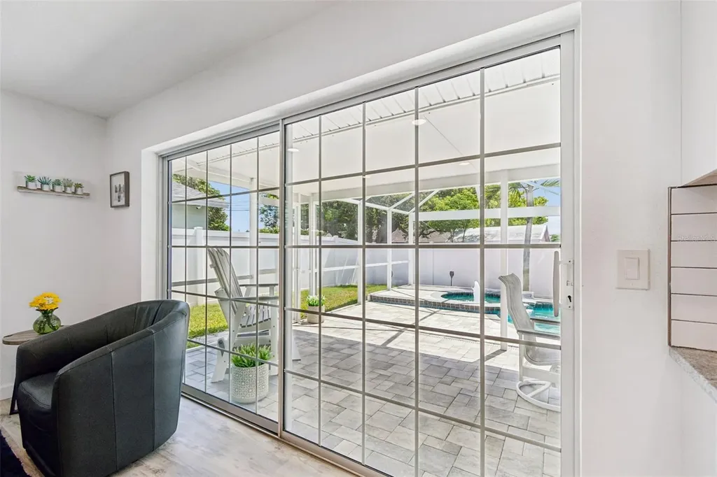 9045 Ridge Road Seminole FL 33772