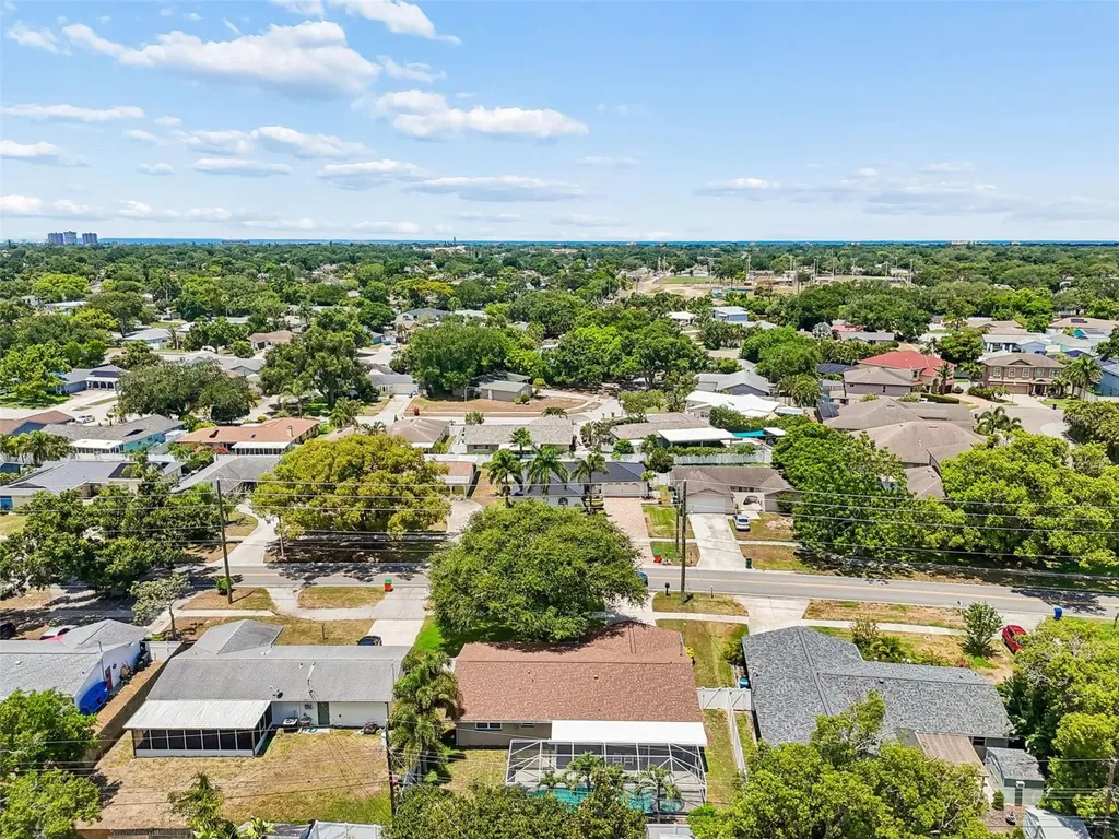 9045 Ridge Road Seminole FL 33772