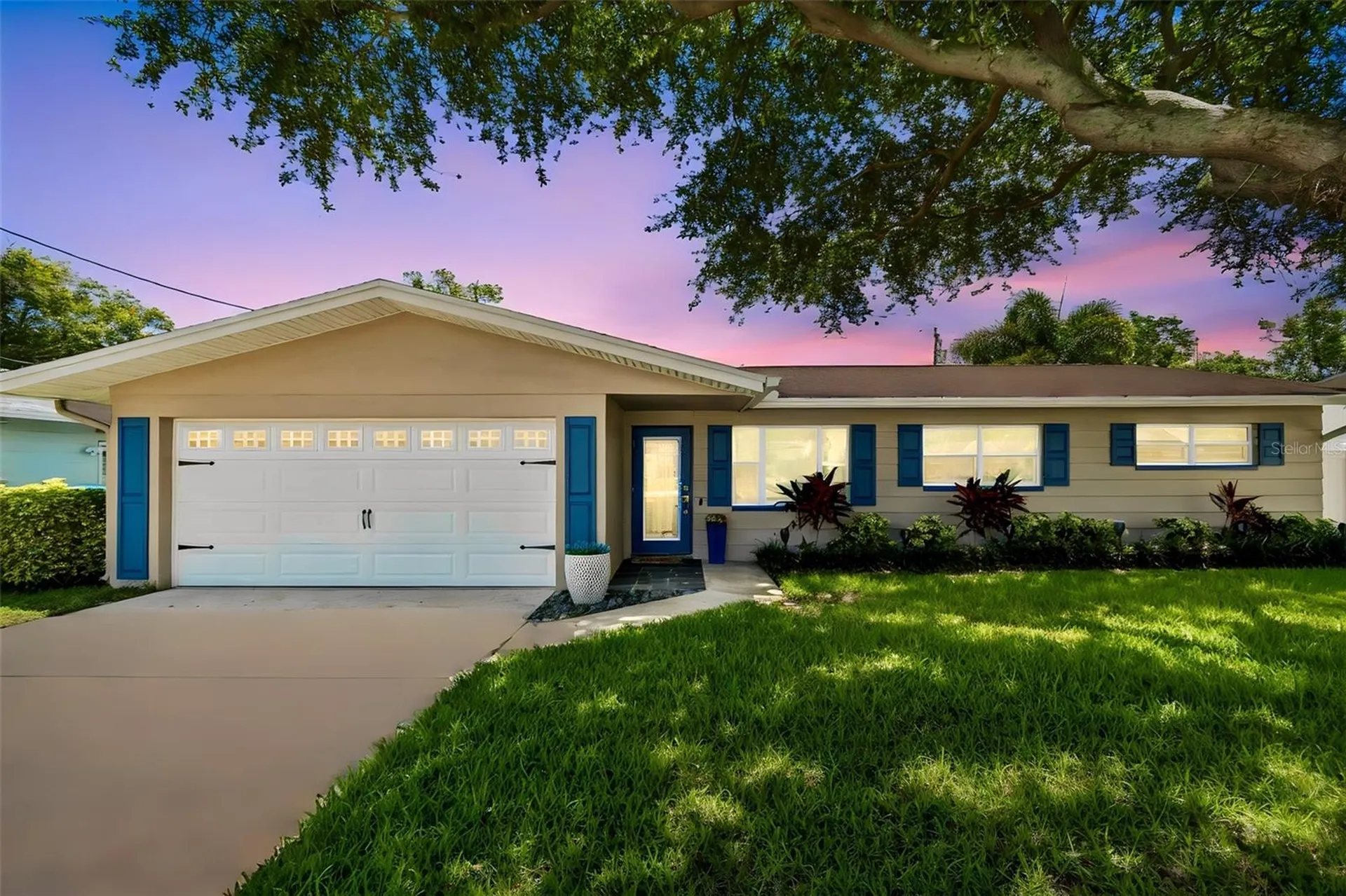 9045 Ridge Road Seminole FL 33772