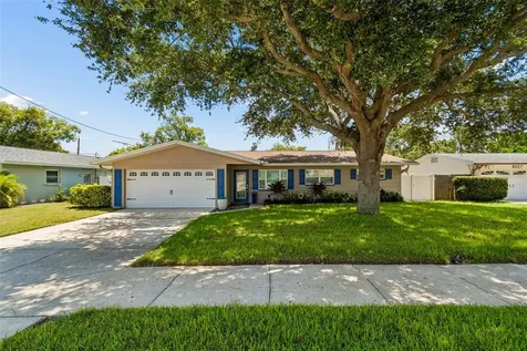9045 Ridge Road Seminole FL 33772