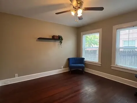4748 7th Avenue N St Petersburg FL 33713