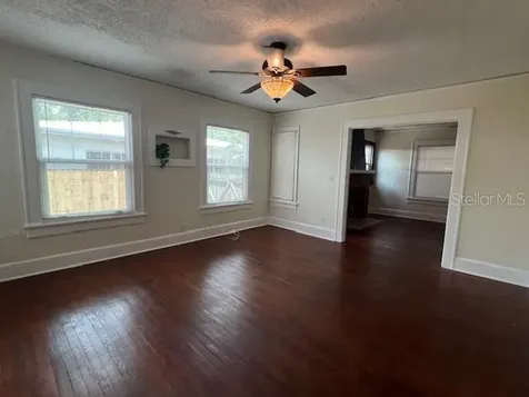 4748 7th Avenue N St Petersburg FL 33713