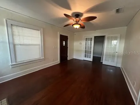 4748 7th Avenue N St Petersburg FL 33713