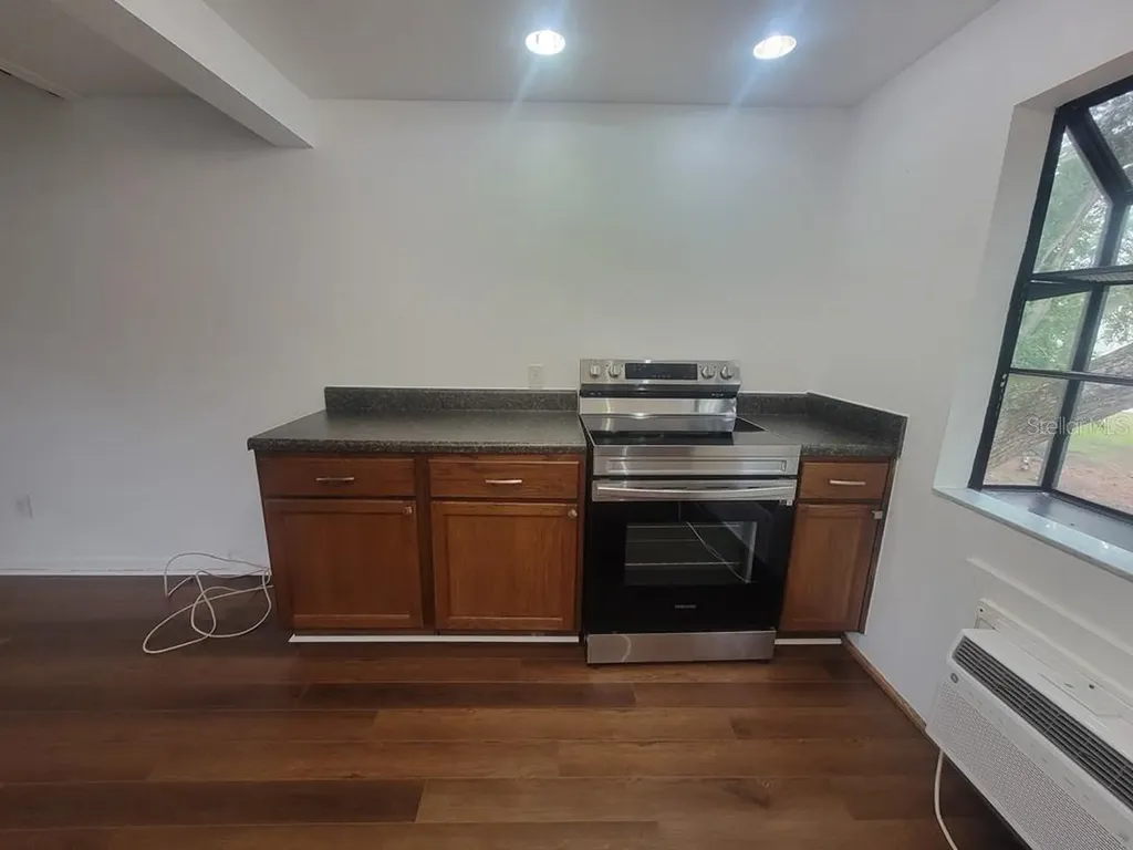 2142 Bradford Street Clearwater FL 33760