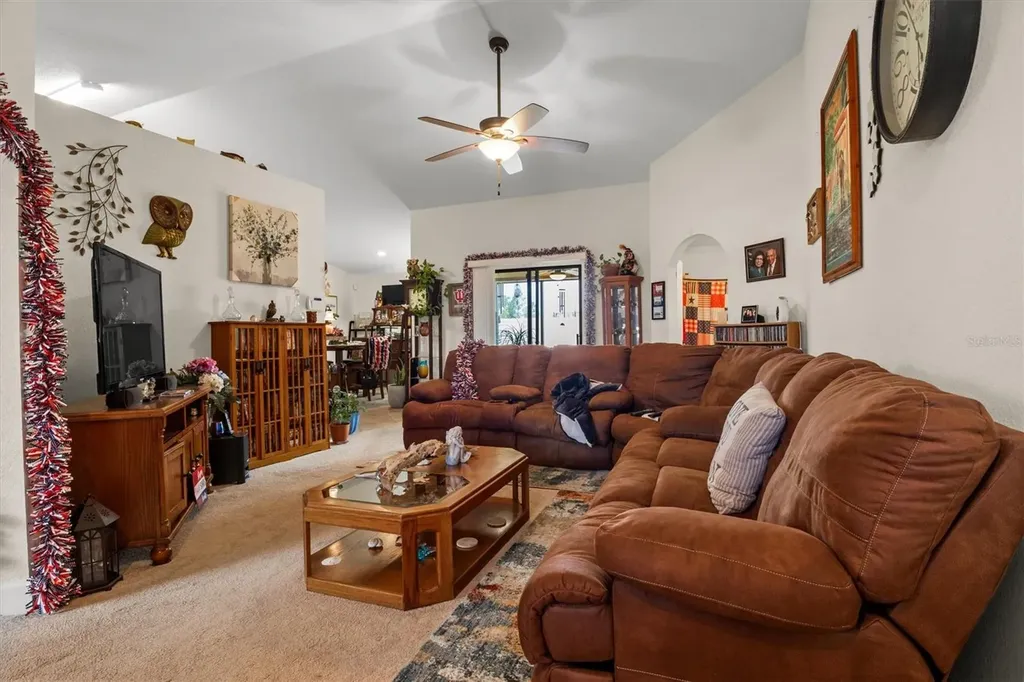 2559 Sunset Circle Lake Wales FL 33898