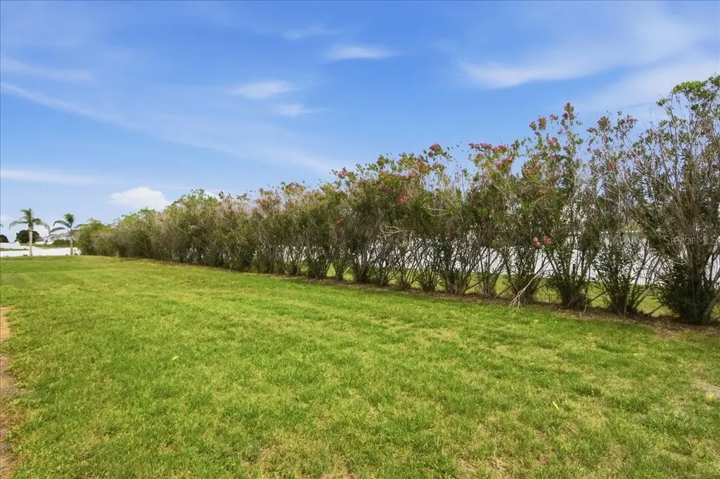 612 Highgate Park Boulevard Davenport FL 33897