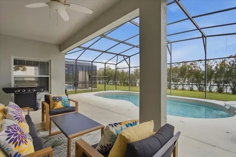 612 Highgate Park Boulevard Davenport FL 33897