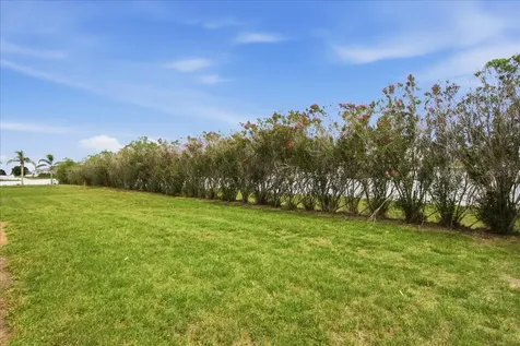 612 Highgate Park Boulevard Davenport FL 33897