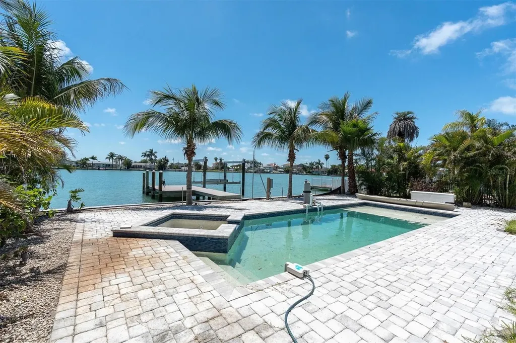 575 Crystal Drive Madeira Beach FL 33708