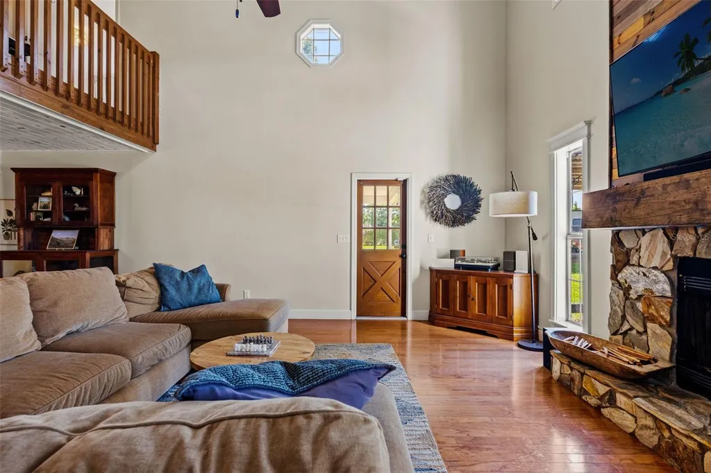 37714 Fairfield Lane Dade City FL 33525