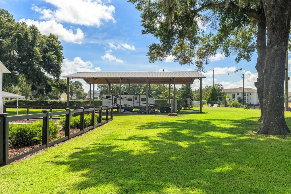 37714 Fairfield Lane Dade City FL 33525
