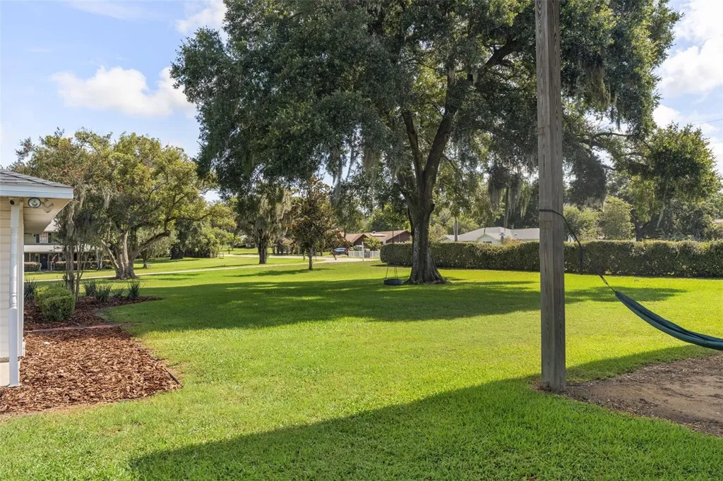 37714 Fairfield Lane Dade City FL 33525