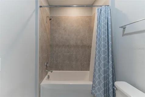 490 Captiva Drive Davenport FL 33896