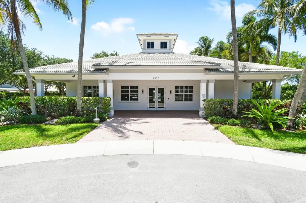 4952 Southard Street Greenacres FL 33463
