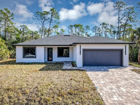 72 Shoreland Street Port Charlotte FL 33954