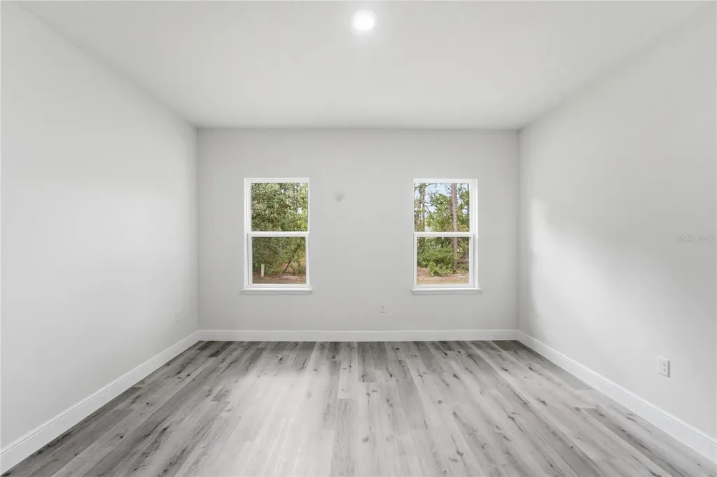 10708 N Caldera Avenue Dunnellon FL 34433