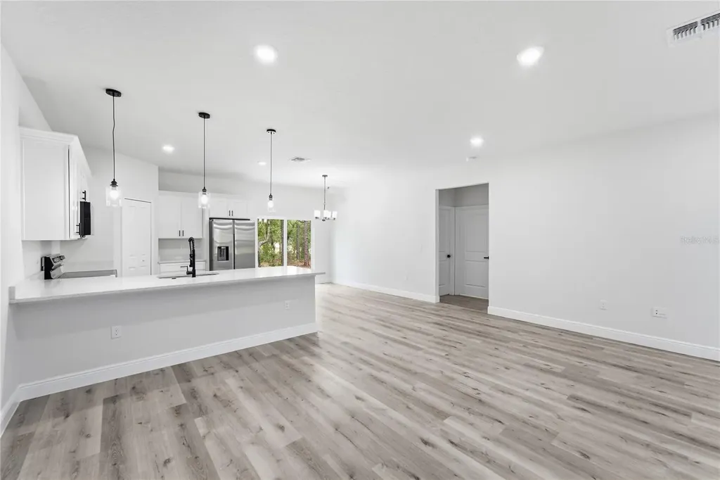 10708 N Caldera Avenue Dunnellon FL 34433