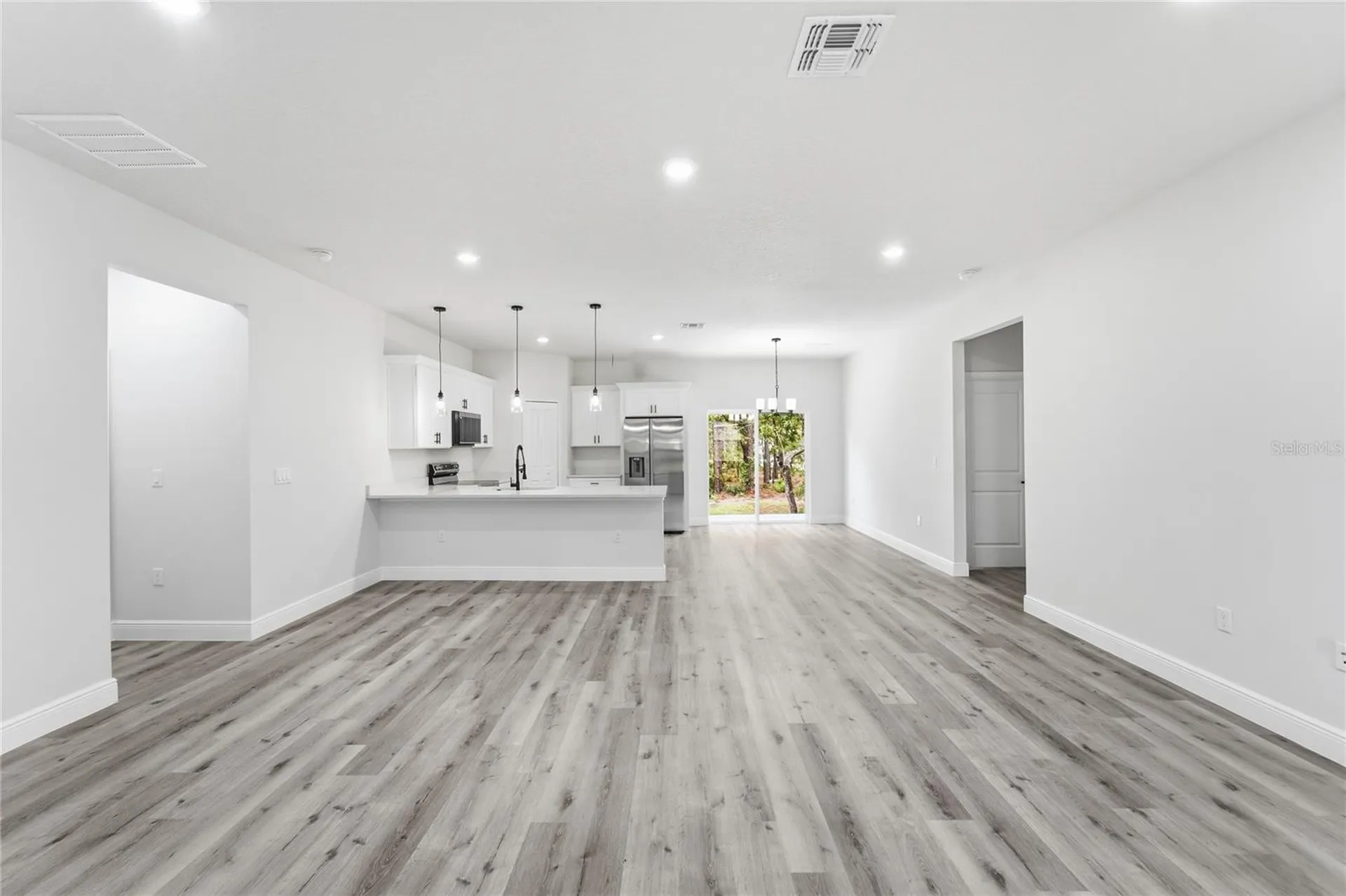 10708 N Caldera Avenue Dunnellon FL 34433