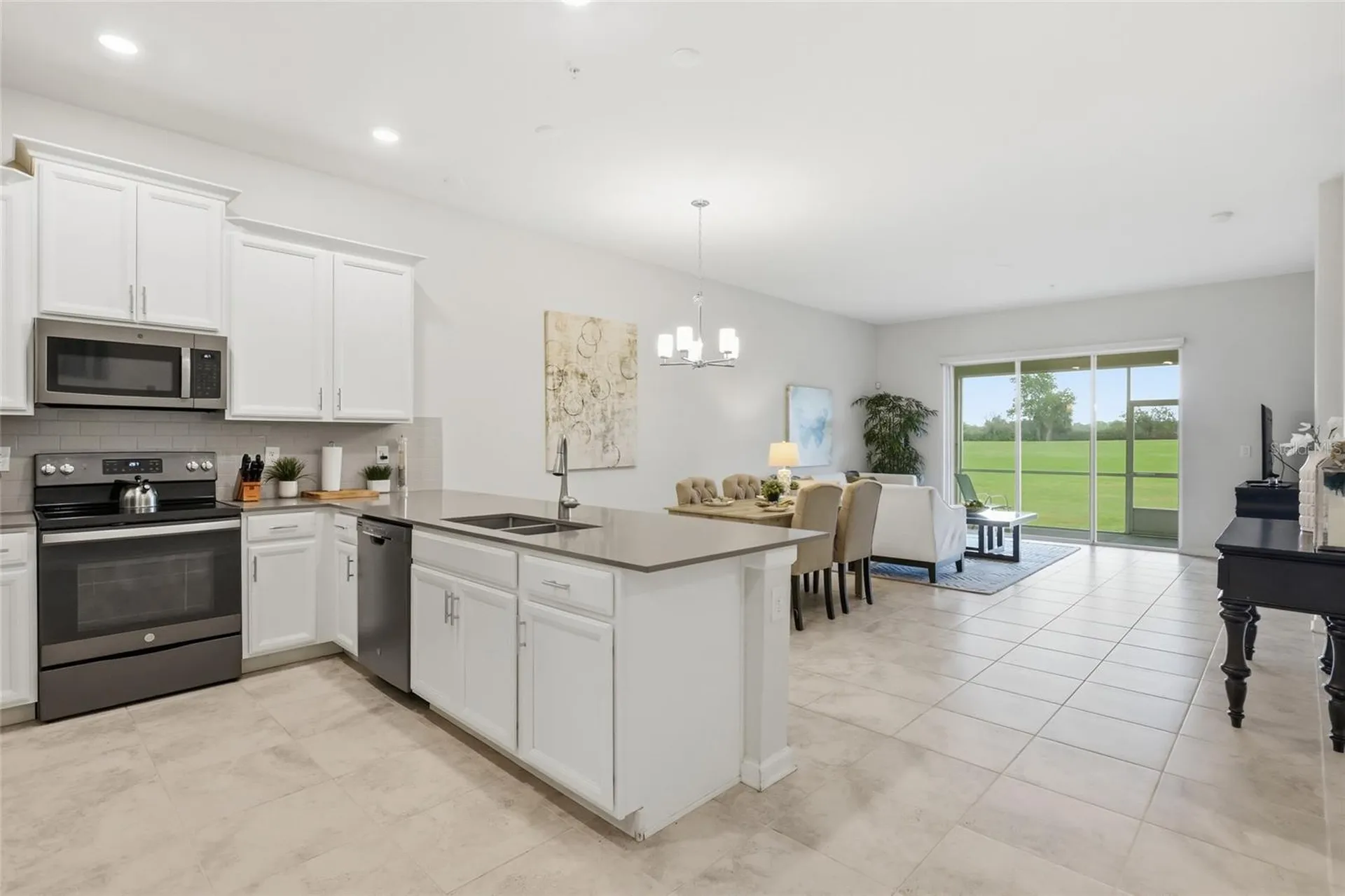 787 Ocean Course Avenue Kissimmee FL 34747