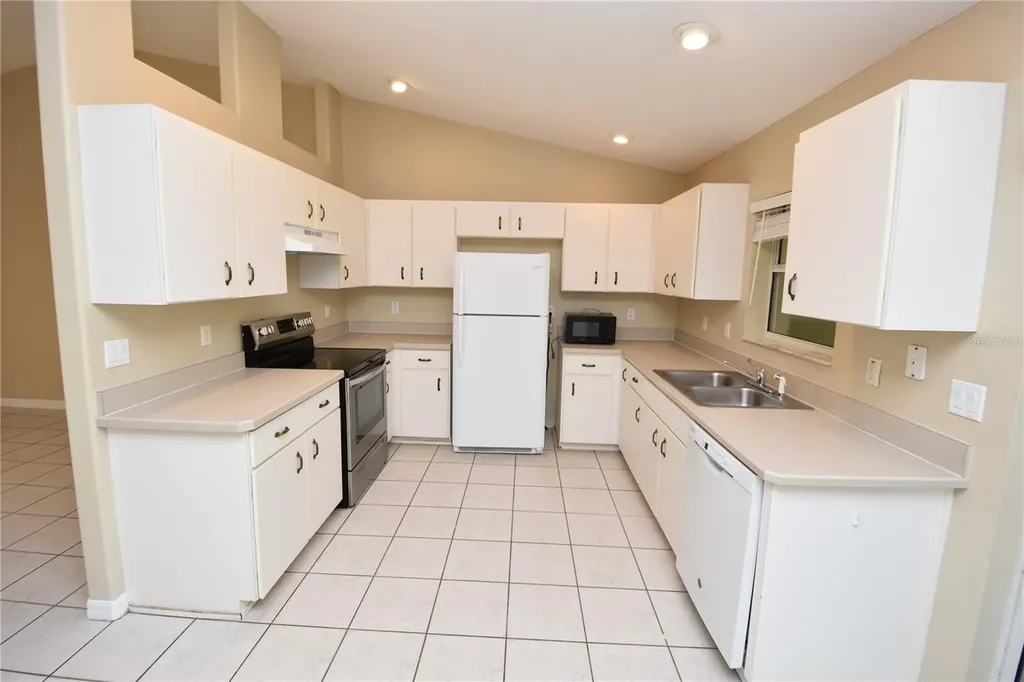 33 Lloyd Trail Palm Coast FL 32164