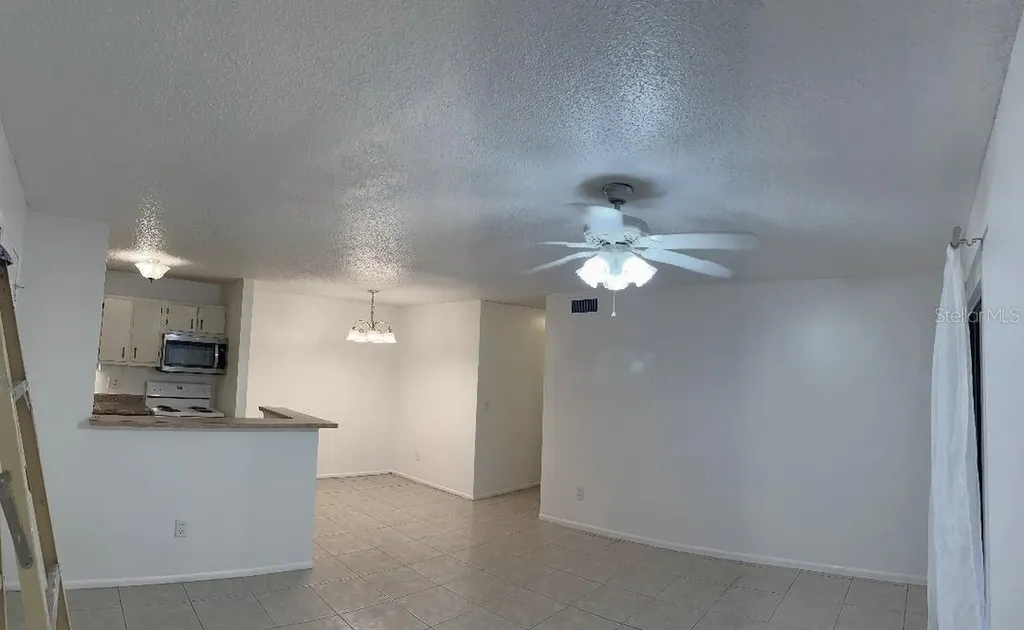 2364 Oak Park Way Orlando FL 32822