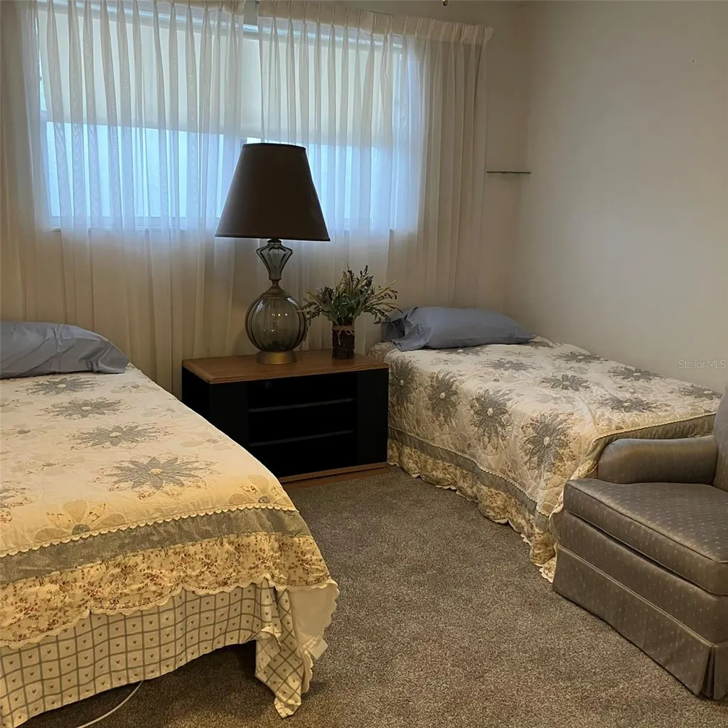 5750 80th Street N St Petersburg FL 33709