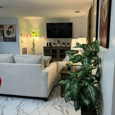 5750 80th Street N St Petersburg FL 33709