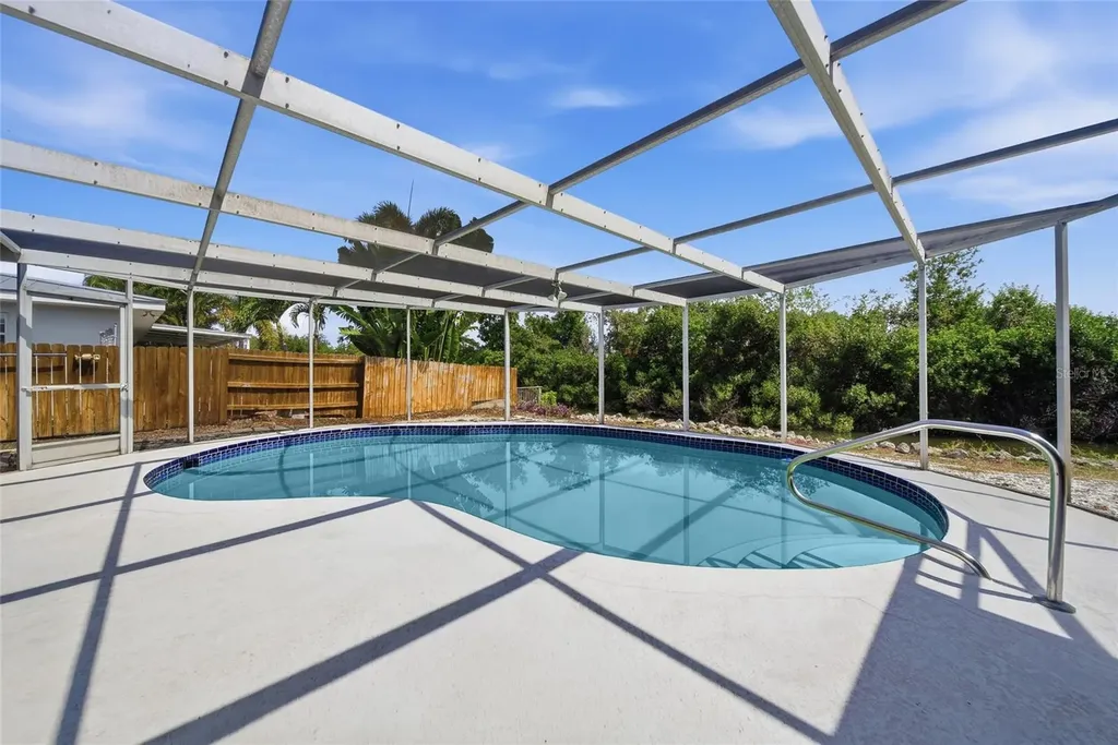 6496 Fairway View Boulevard S St Petersburg FL 33707
