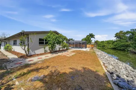 6496 Fairway View Boulevard S St Petersburg FL 33707